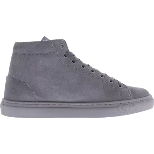 Grey Suede Sneakers , male, Sizes: 10 UK - ETQ Amsterdam - Modalova