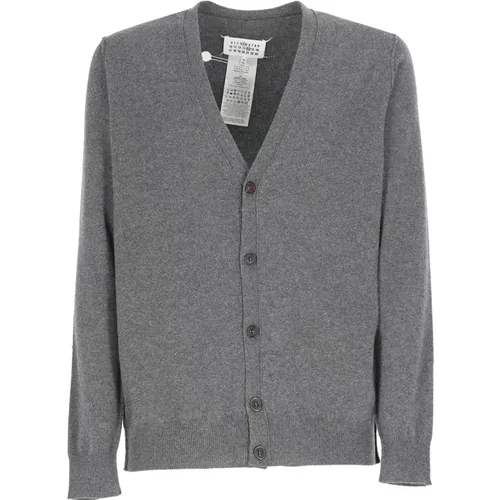 Grey Cashmere Cardigan - V Neck - Long Sleeve - Button Closure - Iconic Margiela Stitch , male, Sizes: L - Maison Margiela - Modalova