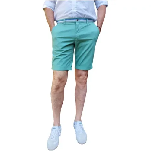 Casual Shorts, male, , Size: 3XL Stylish Chino Bermuda Shorts - Mason's - Modalova