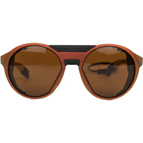 Sunglasses, unisex, , Size: 56 MM Matte Red Gold Colorshift Clifden Sunglasses - Oakley - Modalova