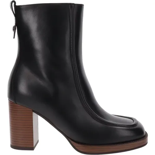 Leather Zip Closure Women Ankle Boots , female, Sizes: 4 UK - Nerogiardini - Modalova