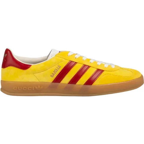 Limited Edition Gazelle Sneakers , male, Sizes: 5 1/3 UK, 10 2/3 UK, 10 UK, 6 2/3 UK, 8 UK, 9 1/3 UK - Adidas - Modalova