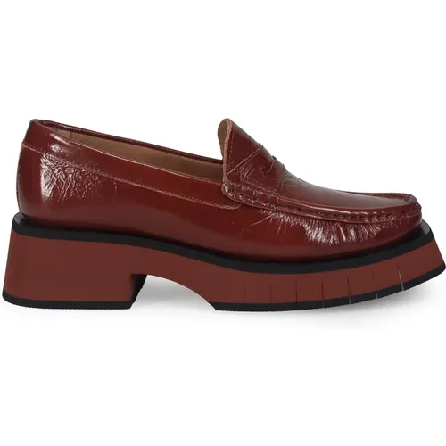 Patent Leather Feather Loafer , female, Sizes: 8 UK, 6 UK, 5 UK, 7 UK - Paloma Barceló - Modalova