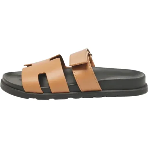 Pre-owned Flats, male, , Size: 8 1/2 US Pre-owned Leather sandals - Hermès Vintage - Modalova