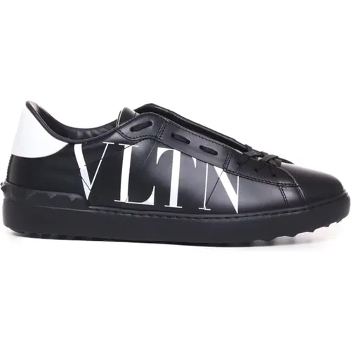 Sneakers with Contrasting Logo , male, Sizes: 7 UK, 10 UK, 6 UK - Valentino Garavani - Modalova