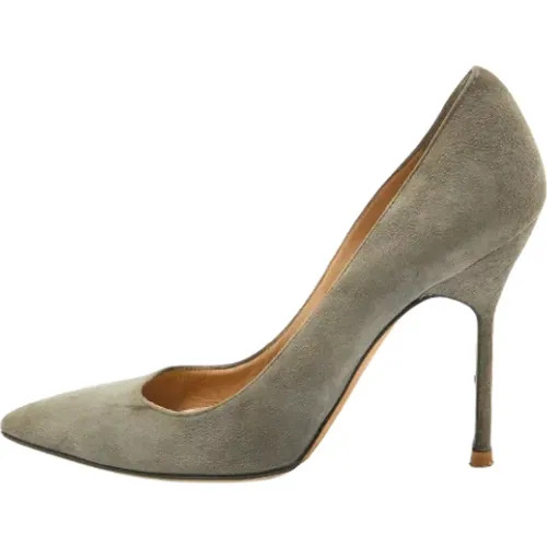 Pre-owned Pumps, female, , Size: 8 US Pre-owned Suede heels - Manolo Blahnik Pre-owned - Modalova