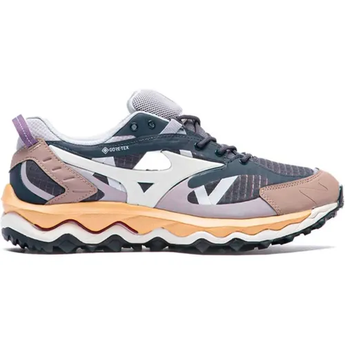 Outdoor Trail Running Shoe , male, Sizes: 10 1/2 UK, 11 1/2 UK, 9 UK, 7 1/2 UK, 8 1/2 UK, 10 UK - Mizuno - Modalova