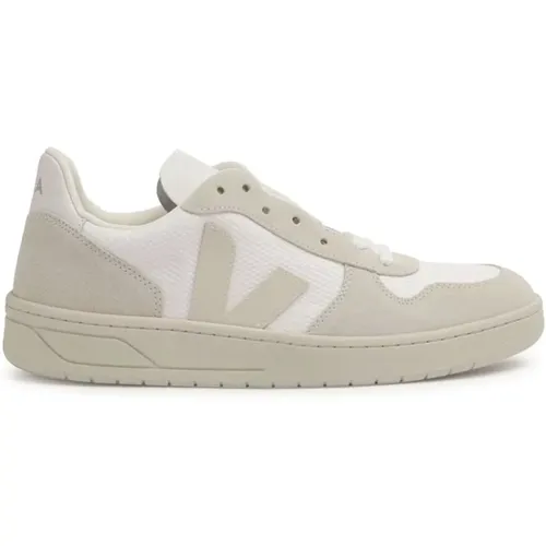 Sneakers , male, Sizes: 10 UK, 9 UK, 6 UK, 12 UK, 11 UK, 7 UK, 8 UK - Veja - Modalova