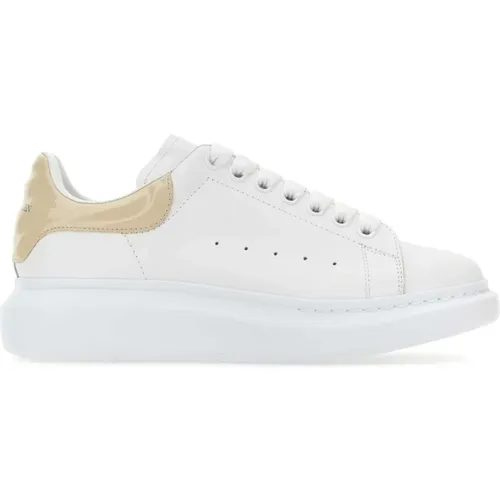 Leather Sneakers with Grey Heel , male, Sizes: 8 UK - alexander mcqueen - Modalova