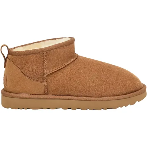 Classic Ultra Mini Shoes , female, Sizes: 4 UK, 3 UK - Ugg - Modalova