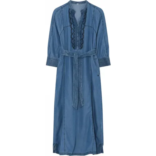 Midi Dresses, female, , Size: XL Denim Long Dress with Embroidered Details - Gustav - Modalova