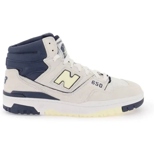 Sneakers with Suede and Leather Inserts , male, Sizes: 9 UK, 11 UK, 11 1/2 UK, 7 1/2 UK, 10 UK, 9 1/2 UK, 12 UK, 8 1/2 UK, 7 UK, 6 1/2 UK, 6 UK - New Balance - Modalova