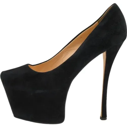 Pre-owned Suede heels , female, Sizes: 7 UK - Giuseppe Zanotti Pre-owned - Modalova