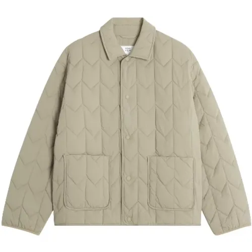Winter Jackets, male, , Size: L Quilted Chevron Coat - Maison Kitsuné - Modalova
