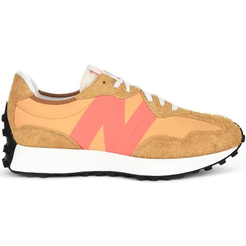 Retro Yellow Sneakers Unisex Heritage Logo , male, Sizes: 11 1/2 UK, 6 1/2 UK, 5 1/2 UK, 8 1/2 UK, 4 1/2 UK, 7 1/2 UK, 6 UK, 4 UK, 10 1/2 UK, 10 UK - New Balance - Modalova