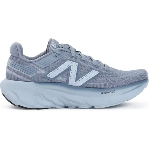 Hellblaue Sneakers für modebewusste Frauen - New Balance - Modalova