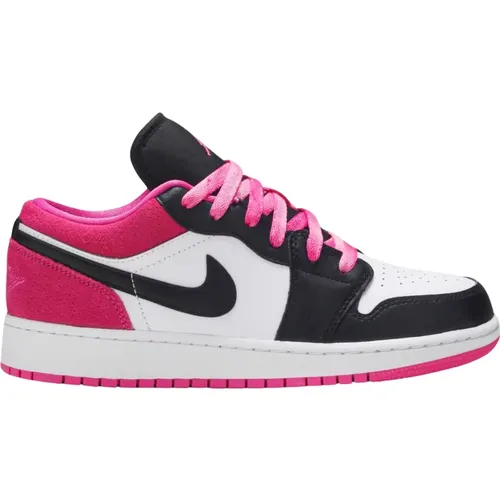 Limited Edition Air Jordan 1 Low Black Active Fuchsia , male, Sizes: 4 1/2 UK, 6 UK, 5 UK, 3 1/2 UK, 2 UK, 2 1/2 UK, 4 UK - Nike - Modalova