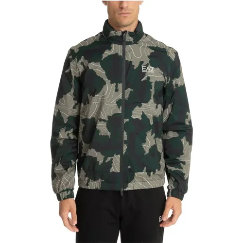 Camouflage Zip Jacke mit versteckter Kapuze - Emporio Armani EA7 - Modalova