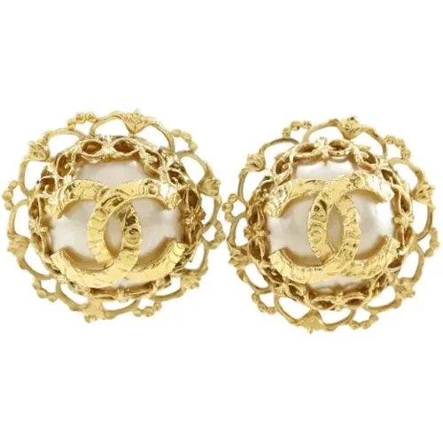 Pre-owned Metal earrings , female, Sizes: ONE SIZE - Chanel Vintage - Modalova