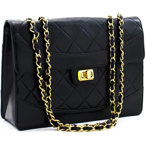 Pre-owned Clic Chain Shoulder Bag , female, Sizes: ONE SIZE - Chanel Vintage - Modalova