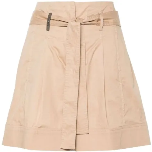 Dart-Detailing Shorts , female, Sizes: XS, M - PESERICO - Modalova