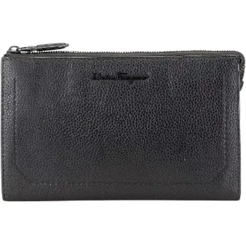 Pre-owned Clutches, female, , Size: ONE SIZE Pre-owned Leather clutches - Salvatore Ferragamo Pre-owned - Modalova