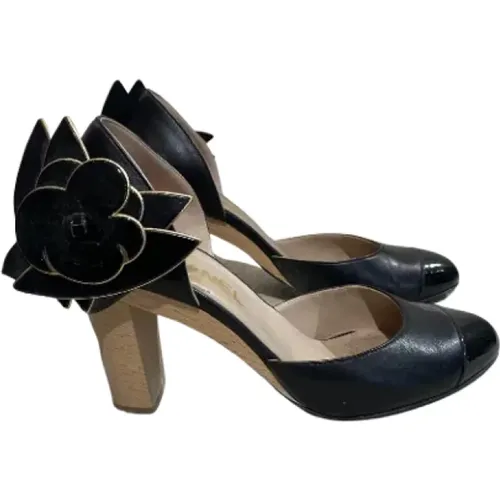 Pre-owned Pumps, female, , Size: 7 1/2 US Pre-owned Leather heels - Chanel Vintage - Modalova