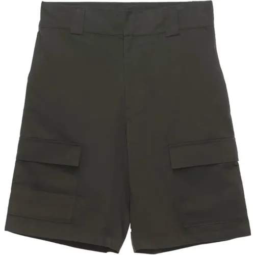 Casual Shorts, male, , Size: M Cargo Pocket Operator Shorts in - Gr10K - Modalova