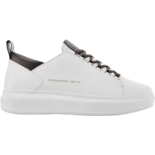 Wembley Sneakers , male, Sizes: 8 UK, 6 UK, 7 UK, 11 UK - Alexander Smith - Modalova