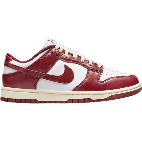 Team Dunk Low PRM Limited Edition , Herren, Größe: 43 EU - Nike - Modalova