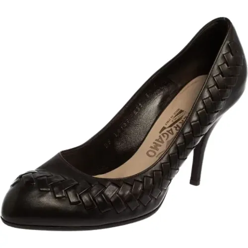 Pre-owned Pumps, female, , Size: 9 1/2 US Pre-owned Leather heels - Salvatore Ferragamo Pre-owned - Modalova