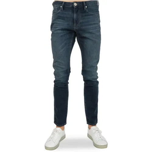 Slim-Fit Blaue Denim-Jeans , Herren, Größe: W33 - Emporio Armani - Modalova