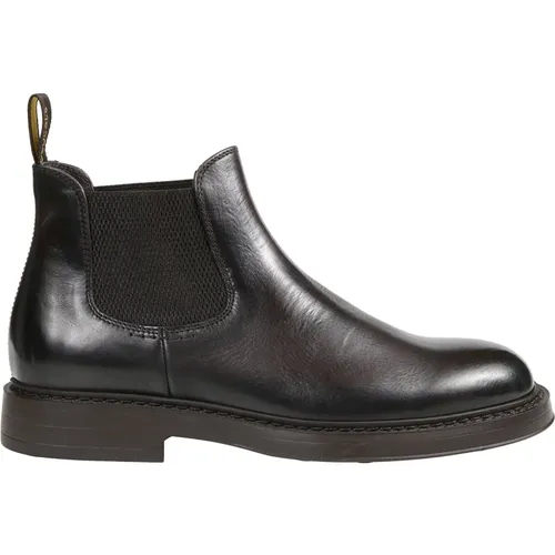 Chelsea Boots, male, , Size: 6 1/2 US Triumph Nero Black Leather Shoes - Doucal's - Modalova