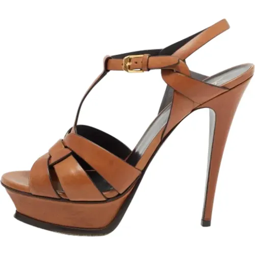 Pre-owned Leather sandals , female, Sizes: 7 1/2 UK - Yves Saint Laurent Vintage - Modalova