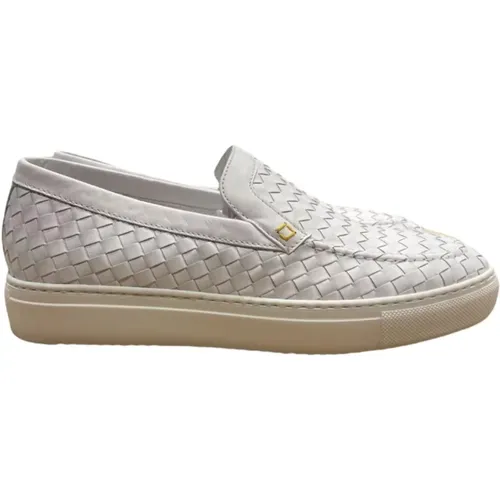 Woven Loafers for Men , male, Sizes: 6 UK - Doucal's - Modalova