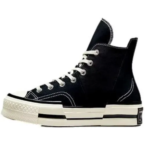 Retro High Top Canvas Sneaker - Converse - Modalova