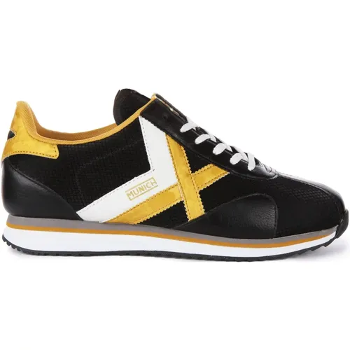 Retro Inspired Lace-Up Trainers Black Gold , male, Sizes: 11 UK - Munich - Modalova