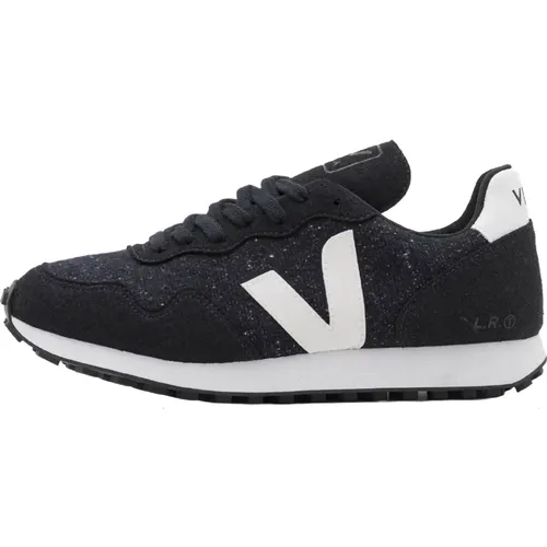 Flannel Dark White Stylish Sneakers , male, Sizes: 10 UK, 11 UK, 9 UK, 8 UK - Veja - Modalova