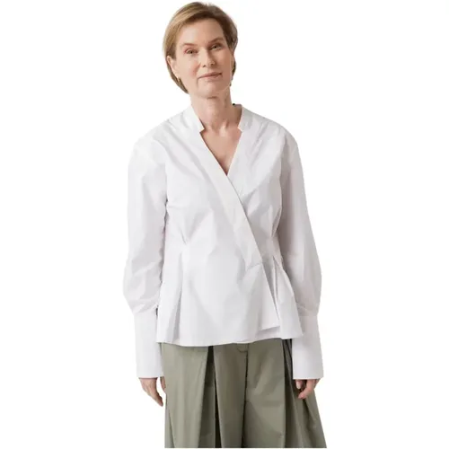 Weiße Bluse mit V-Ausschnitt und Versteckter Knopfleiste - Odeeh - Modalova