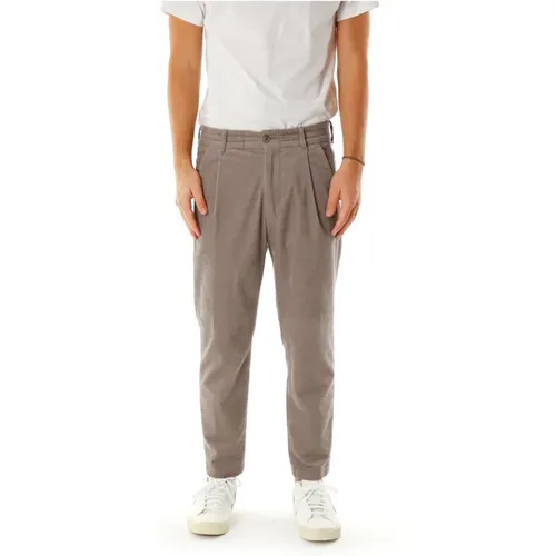 Tapered Fit Stoffhose mit Bundfalten , Herren, Größe: W31 L32 - drykorn - Modalova