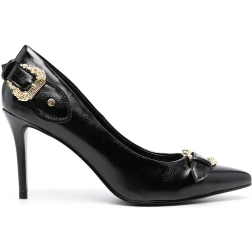 Schwarze flache Schuhe mit goldenen Schnallen - Versace Jeans Couture - Modalova