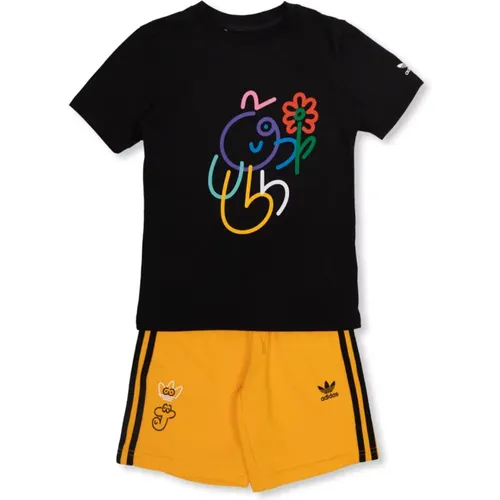Komplettes Set: T-Shirt und Shorts - Adidas - Modalova