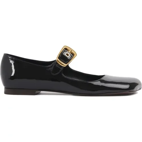 Flat Shoes with Oversized Gold Buckle , female, Sizes: 7 UK, 3 UK, 2 UK, 6 UK, 5 UK, 4 UK - Chloé - Modalova