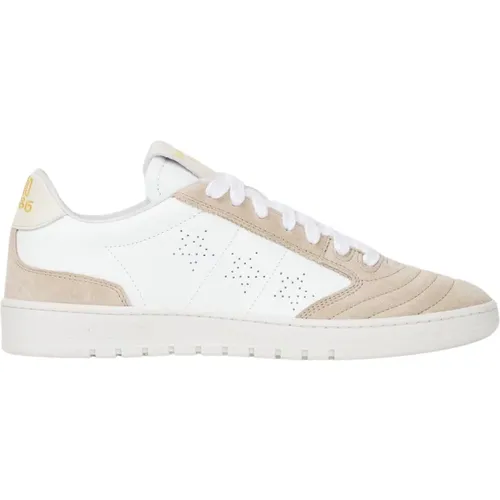 White Sneakers Wembley Style , male, Sizes: 7 UK, 8 UK, 12 UK, 10 UK, 9 UK, 6 UK - Pantofola D'Oro - Modalova