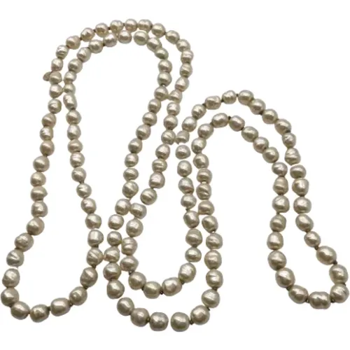 Pre-owned Metal necklaces , female, Sizes: ONE SIZE - Chanel Vintage - Modalova