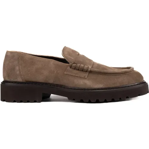 Loafers, male, , Size: 9 1/2 US Suede Slip-On Moccasins Rubber Sole - Doucal's - Modalova