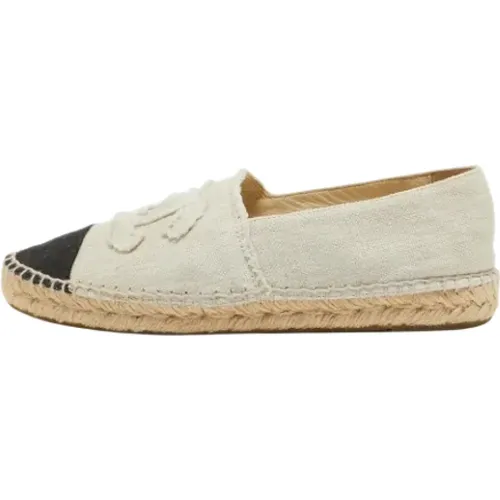 Pre-owned Flats, female, , Size: 11 US Pre-owned Canvas flats - Chanel Vintage - Modalova