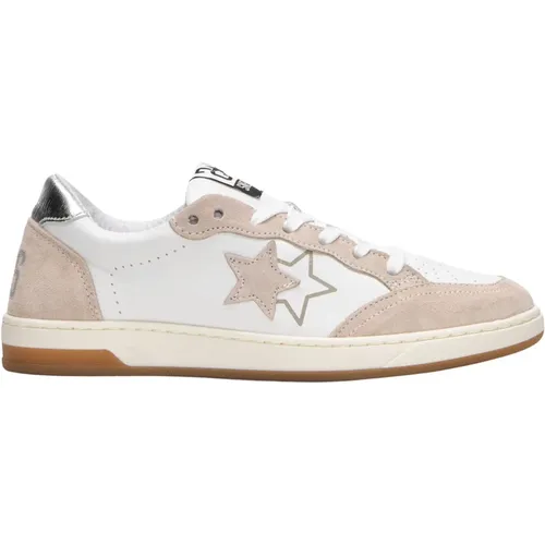 Sneakers, female, , Size: 9 US White Leather Sneakers with Beige Suede Details - 2Star - Modalova