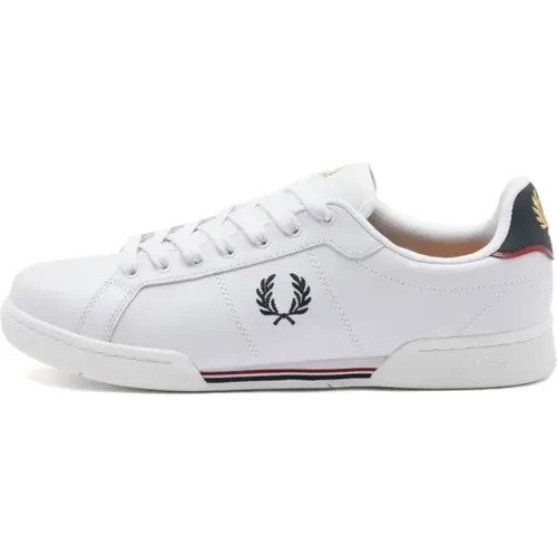Leather Tennis Sneaker with Contrast Heel and Trim , male, Sizes: 12 UK, 7 UK, 6 UK, 10 UK, 11 UK - Fred Perry - Modalova