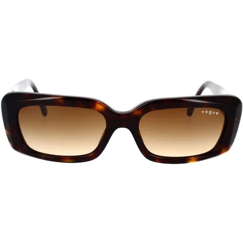 Pillow Shape Sunglasses with Dark Havana Frame and Gradient Lenses , female, Sizes: 52 MM - Vogue - Modalova